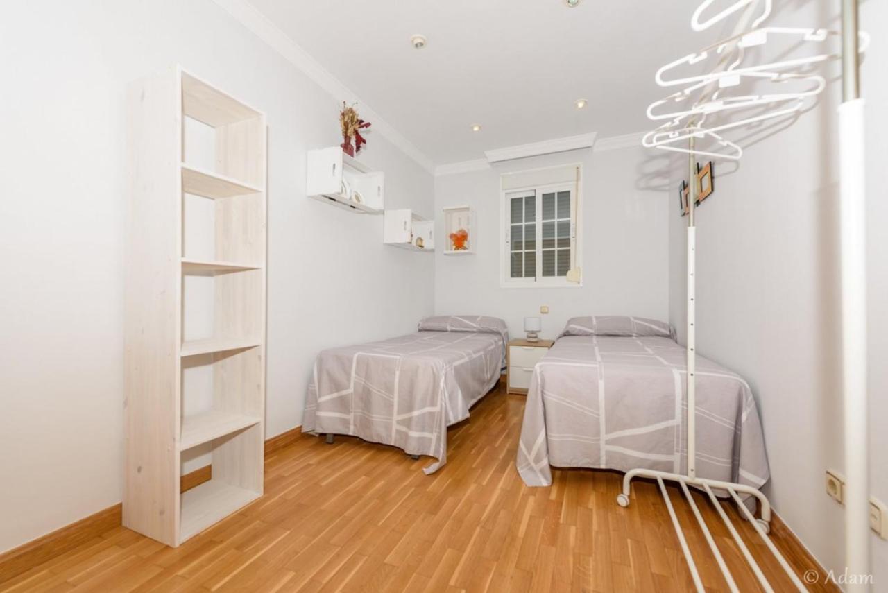 Precioso Apartamento En Malaga Al Lado De La Playa Bagian luar foto
